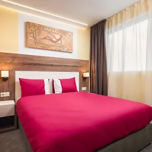 Apartment арт студио, Sofia